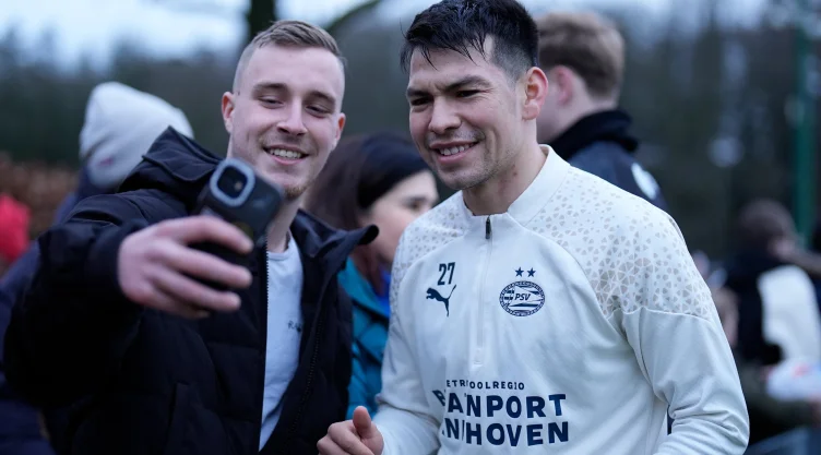Hirving Lozano.jpg