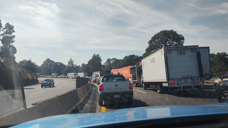 Reporta CIERRE de la autopista México-Puebla hoy sábado