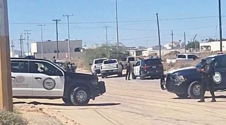 operativo-en-puerto-penasco-sonora-aseguran-casa-seguridad-armas-y-vehiculos
