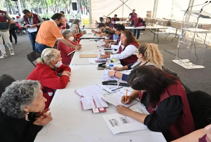 ¡Ootra vez! Extienden plazo para recoger tarjeta del Banco del Bienestar en la CDMX