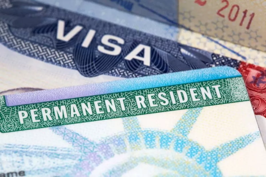 green-card-US-visa.jpg