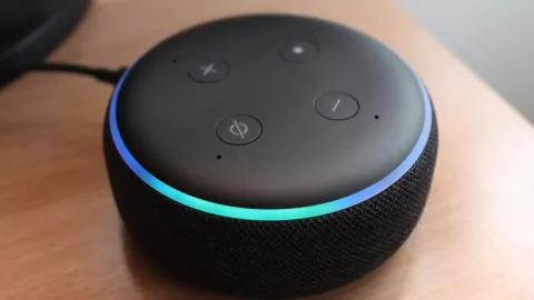 VIRAL: Nunca le digas Alexa cuida a la Niña a Alexa de Amazon.