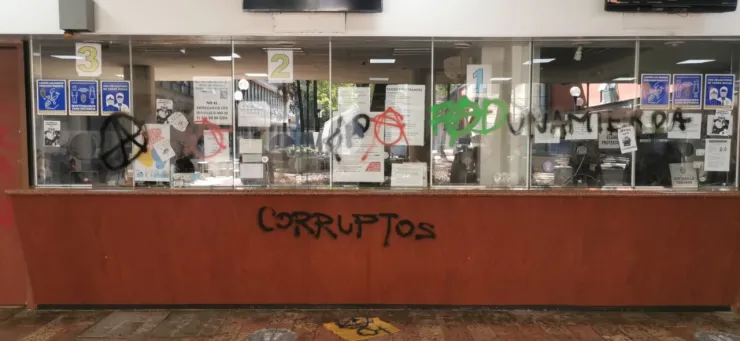 UNAM-destrozos-facultad-Derecho