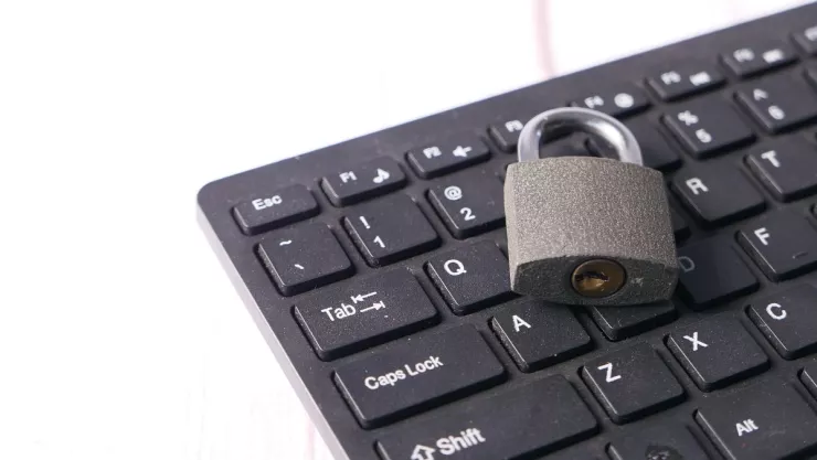 Contraseñas, obsoletas, 2022 1.jpg