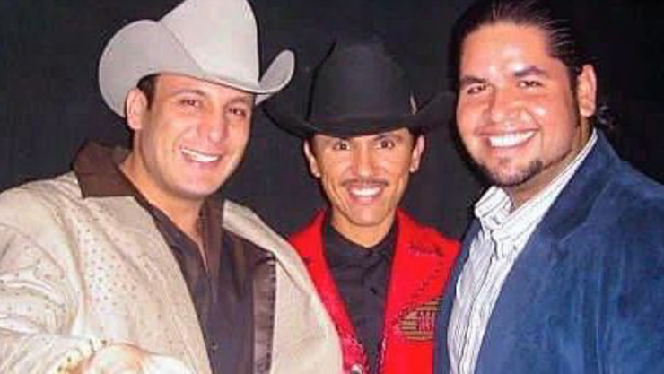 ¿Peso Pluma es hijo de Valentín Elizalde?