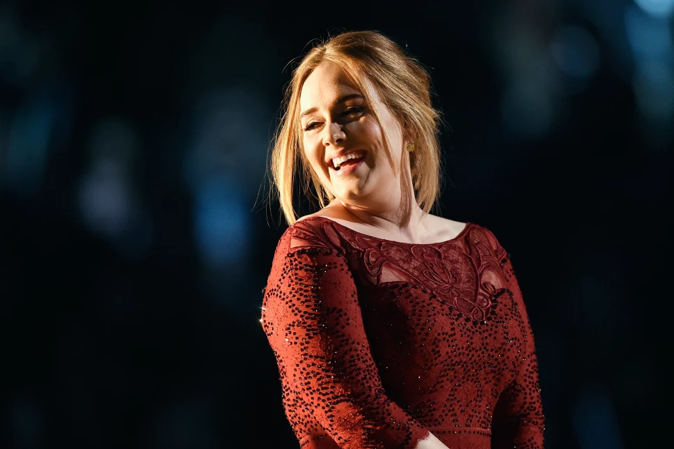 Adele ha tomado por sorpresa a todos sus fanáticos