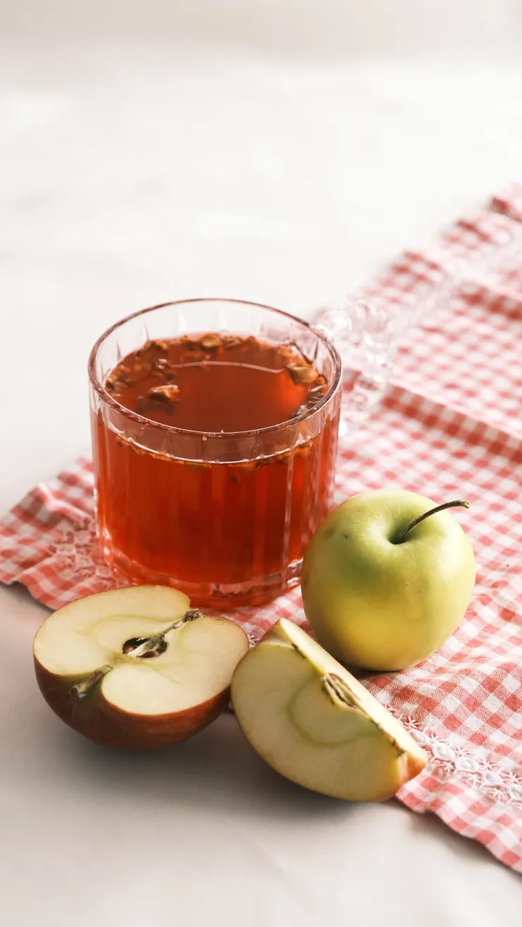 Los beneficios de tomar vinagre de manzana en ayunas