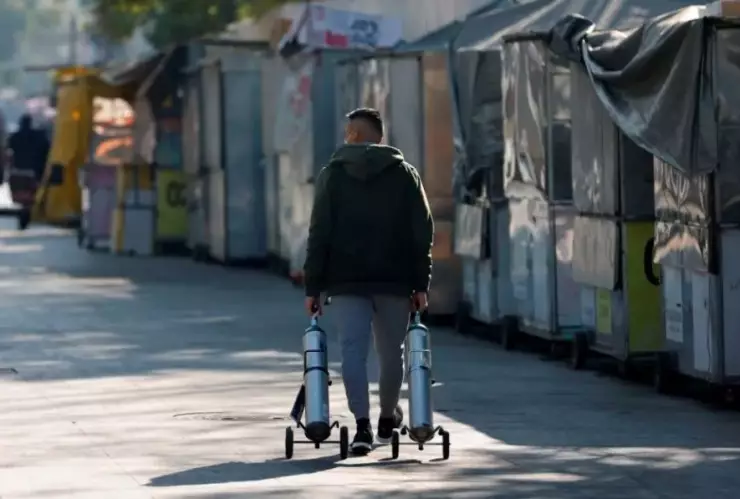 SSa emite acuerdo para que empresas prioricen producción de oxígeno