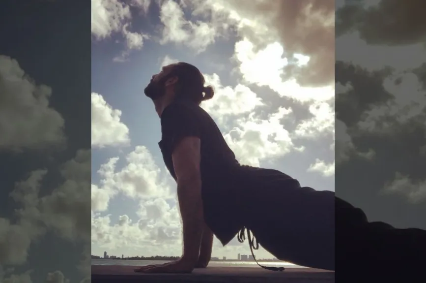 Valentino yoga.jpg