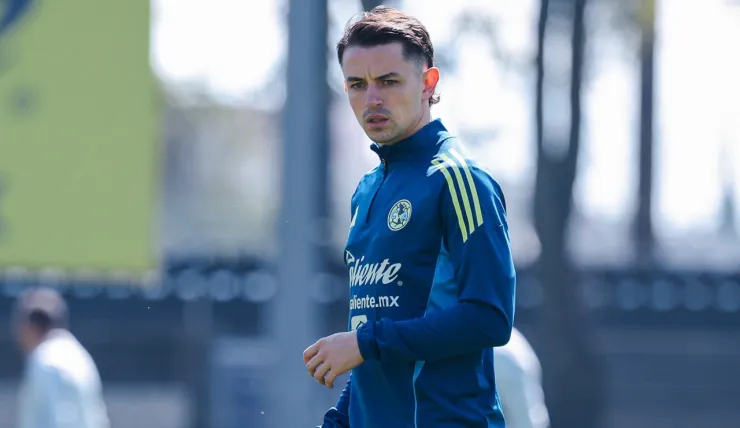 Álvaro Fidalgo América