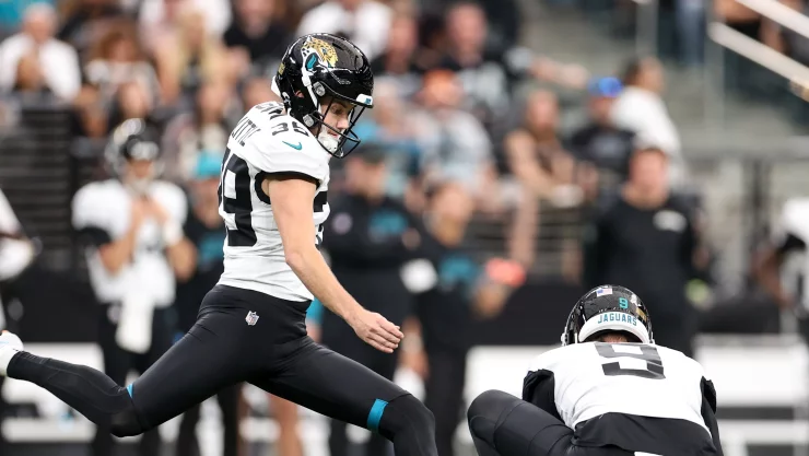 Cam Little marcó el gol de campo más largo de la historia de la NFL