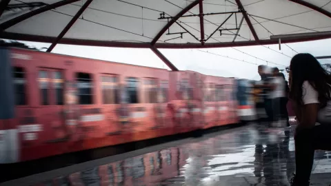 nueva línea del Metro se pospone