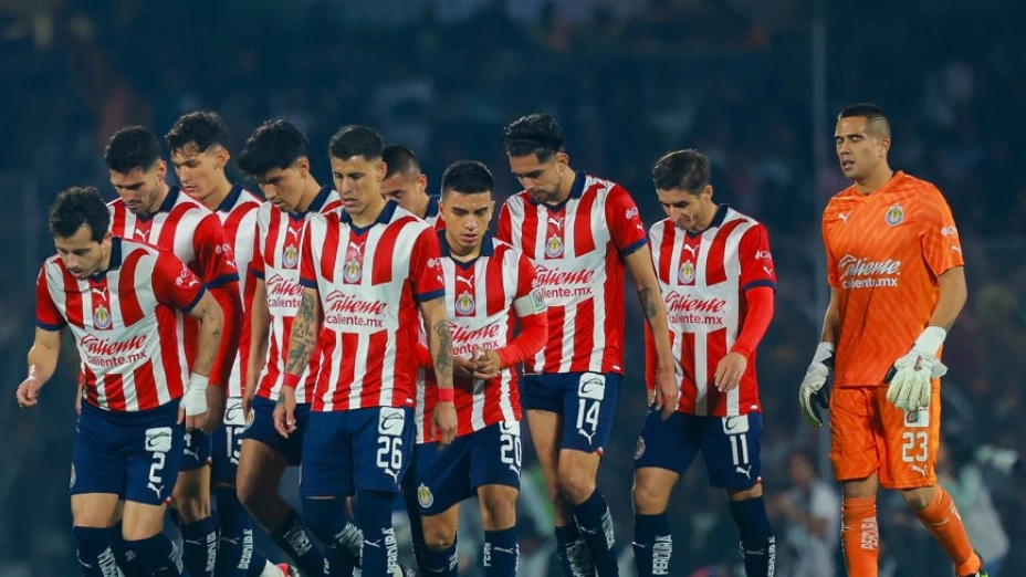Wacho Jiménez baja de Chivas Apertura 2024