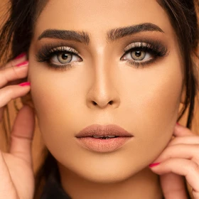 /estilo-de-vida/5-sombra-negra-maquillajes