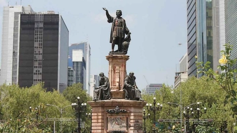 Estatua de Cristóbal Colón en la CDMX como conmemoración a lo que era el Día de la Raza
