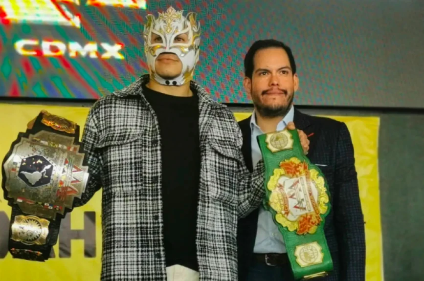 Lucha Libre AAA Triplemanía XXX cartel completo
