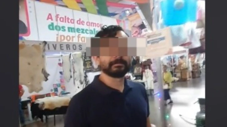 Hombre acosador Feria de Puebla
