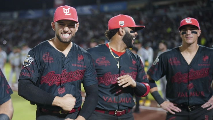 Algodoneros de Unión Laguna Pericos de Puebla LMB