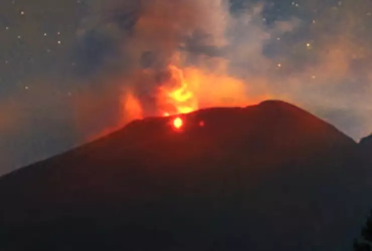 Volcán Popocatépetl sorprende con EXPLOSIÓN hoy 7 de noviembre de 2024