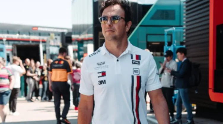 dia-checo-perez-sufrio-accidente-formula-1.jpg