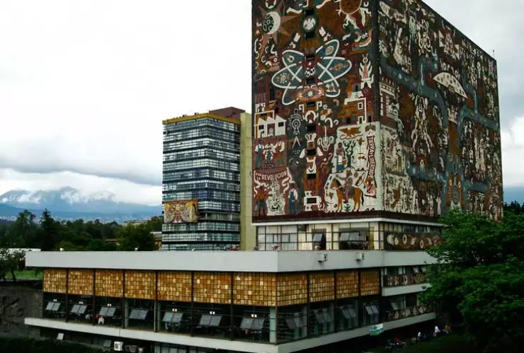 Publica UNAM convocatoria para pase reglamentario