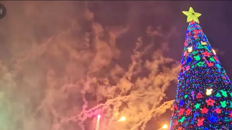 Festival Alegría 2025: Árbol navideño gigante y pista de hielo en San Juan del Río, Querétaro