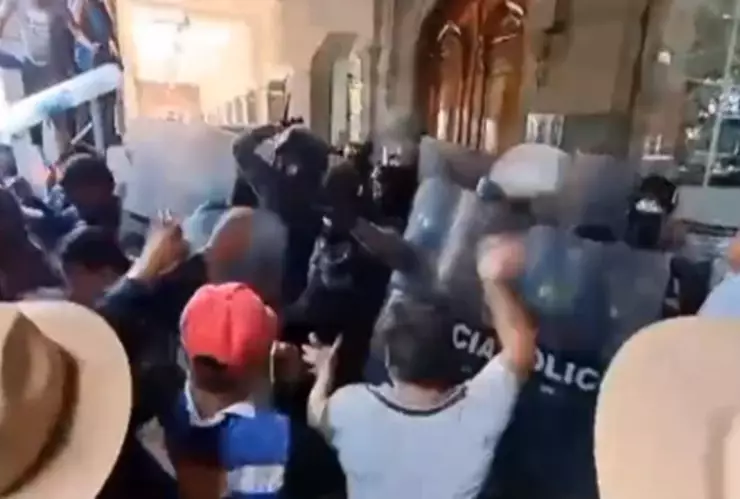 Comerciantes de La Resurrecion zócalo