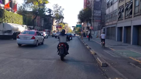 Marchas en CDMX hoy 1 de diciembre 2025: Calles cerradas, afectaciones y alternativas viales