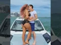 Lele y Guaynaa yate.jpg