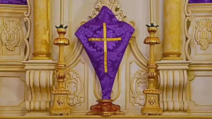 ¿Por qué se tapan los santos en Semana Santa_.jpg