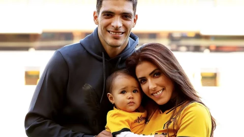 Raúl Jiménez, Daniela Basso, Wolves, accidente, David Luiz, Premier League