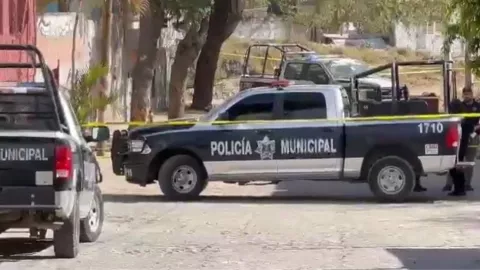Así fue como encontraron a un joven asesinado a puñaladas junto a las vías del ferrocarril en la colonia El Tapatío