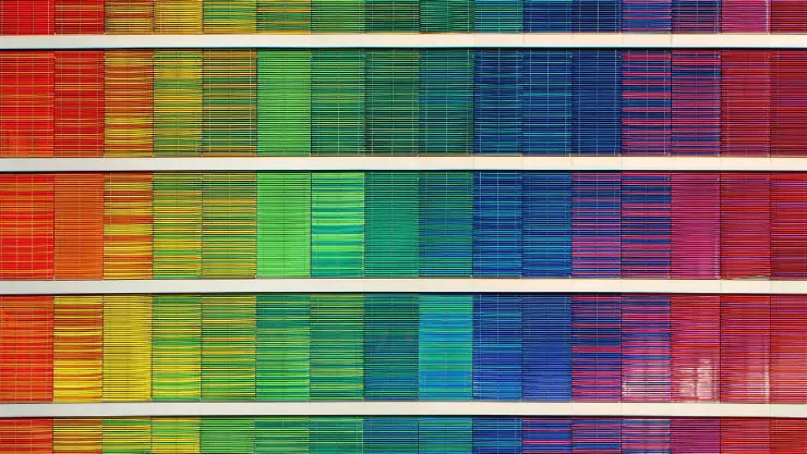 Esta es la fecha del Pantone 2025, el informe de tendecias de color de moda