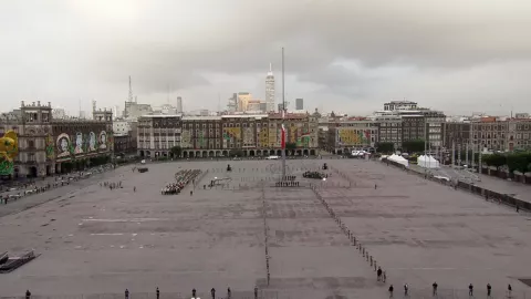 izamiento-bandera-sismos-19-septiembre-amlo