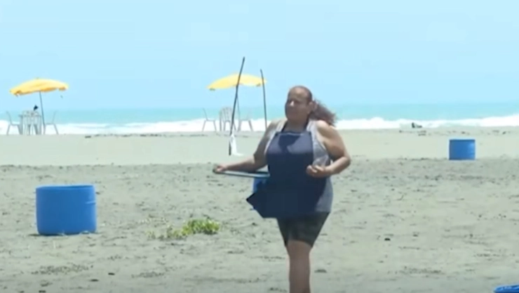 chapopote-en-playas-actopan-veracruz-afecta-turismo-y-preocupa-por-manglares