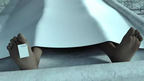 Fue declarado muerto por error, murió de hipotermia en cámara frigorifica.jpg