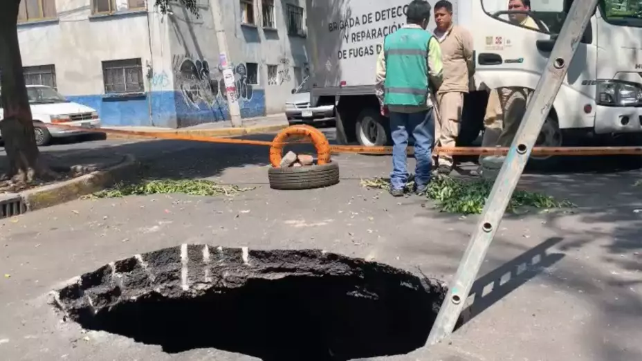 Socavón Iztacalco .jpeg