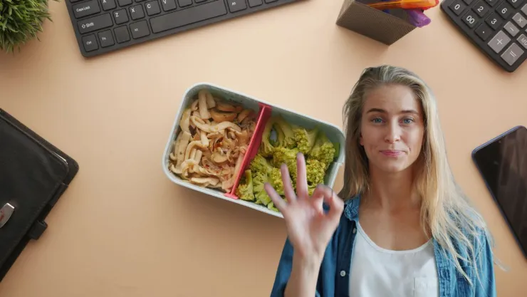 5 ideas para hacer una lonchera saludable y llevar a la oficina en septiembre