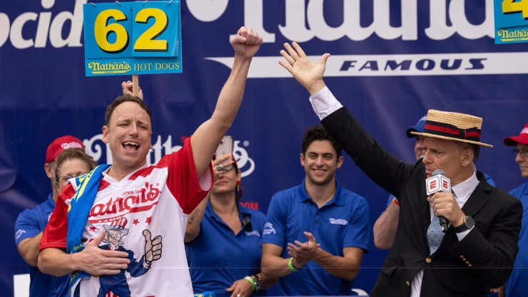 Joey Chestnut.jpg