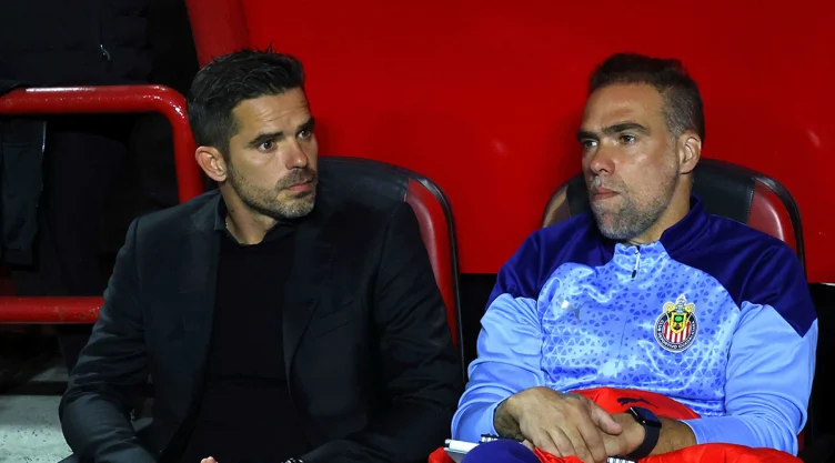 Fernando Gago, técnico de Chivas de Guadalajara