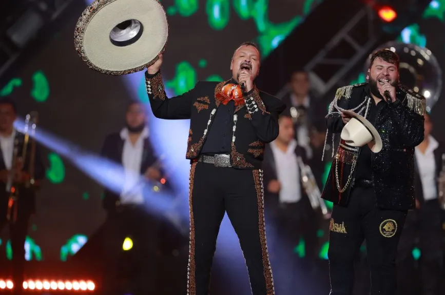 Pepe Aguilar (5).jpg