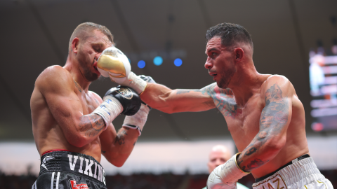 Gabriel Gollaz derrota a Steve Sparks previo a Canelo vs Ryder Estadio Chivas