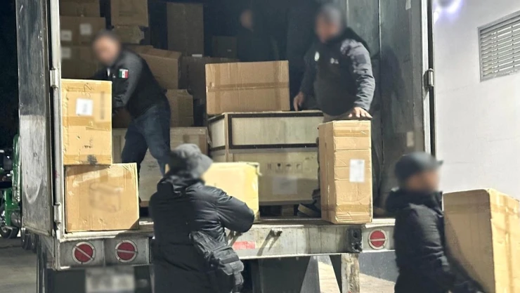 Decomiso récord de metanfetamina: Más de mil litros