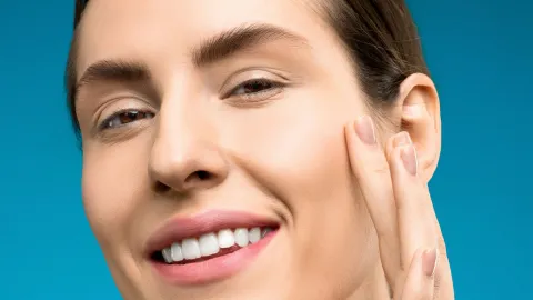 Masaje facial para eliminar arrugas