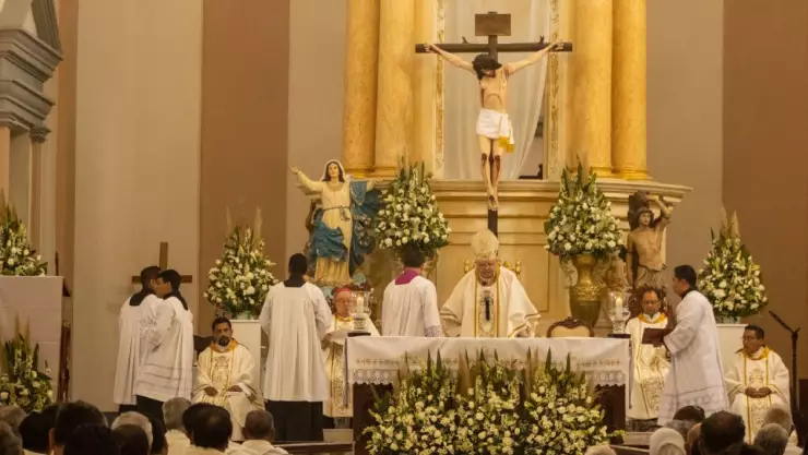 Misas por el Día de la Cruz en Veracruz