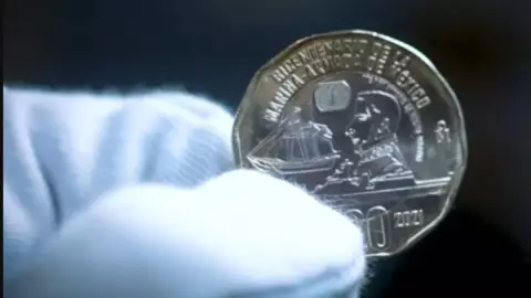 ¿La tienes_ Esta moneda de 20 pesos de la Independencia vale hasta 3 millones de pesos?