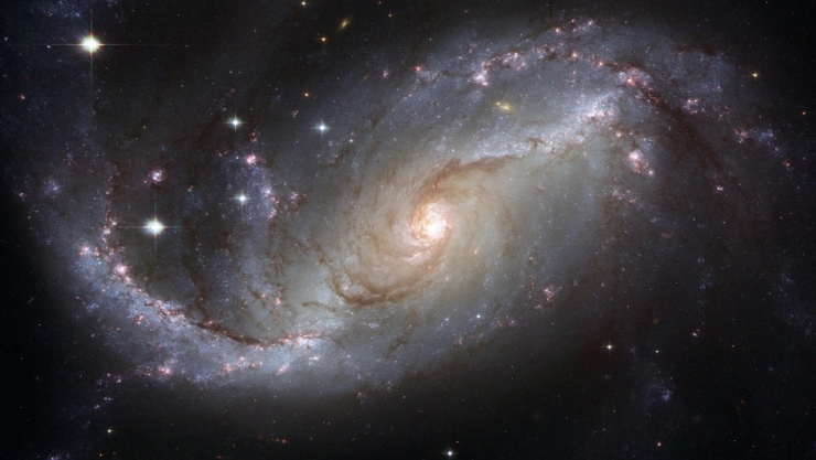 Telescopio-James-Webb-capta-a-un-monstruo-en-el-espacio-profundo