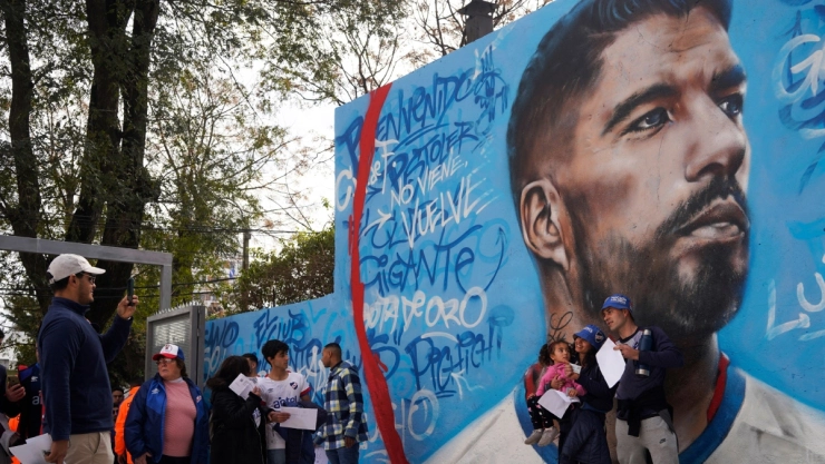 Mural de Luis Suárez en Montevideo