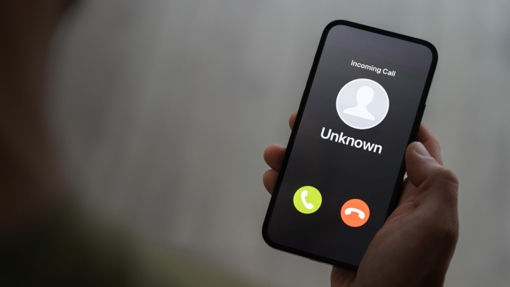 Qué hacer al recibir una llamada del prefijo 212 de WhatsApp y de dónde es