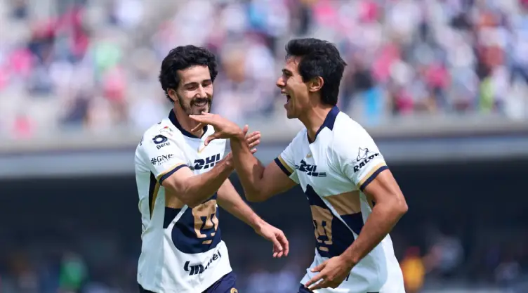 Pumas Macías